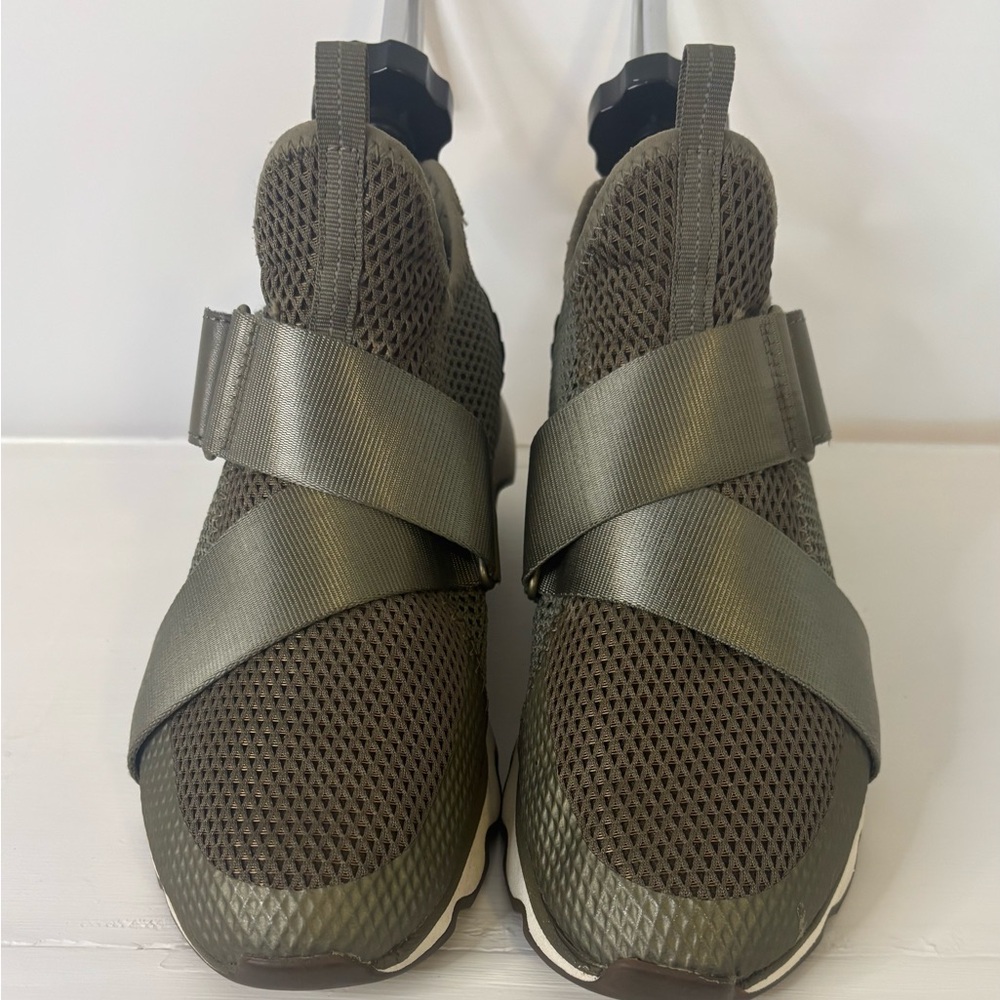 Sorel Women's Sneakers in Olive Green